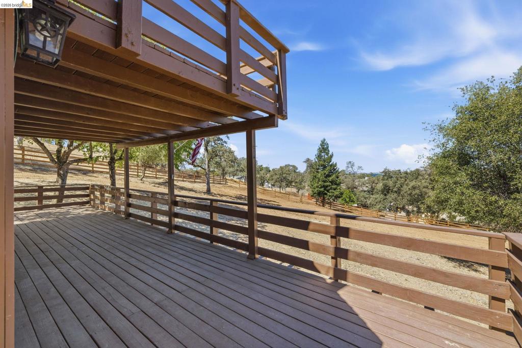 13575 Colina Way, La Grange, CA 95329