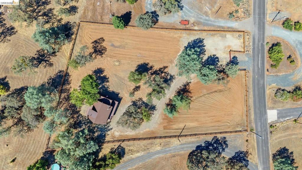13575 Colina Way, La Grange, CA 95329