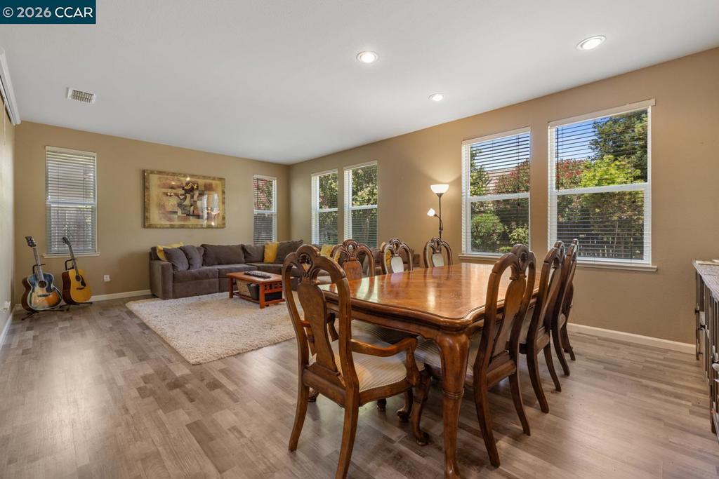 1117 Van Gogh Lane, Patterson, CA 95363