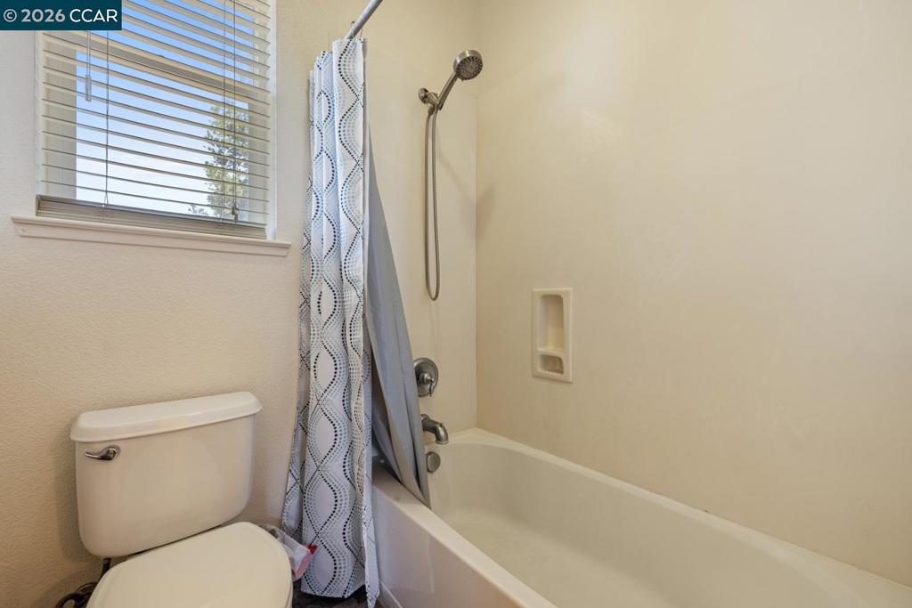 1117 Van Gogh Lane, Patterson, CA 95363