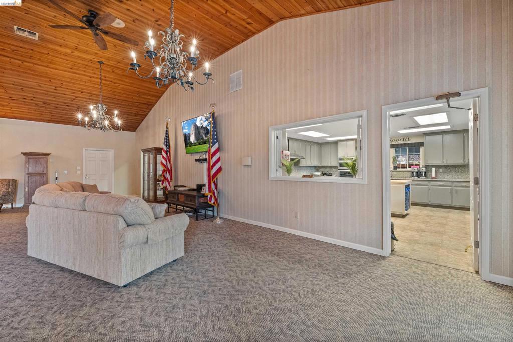12660 Red Chesnut #18, Sonora, CA 95370