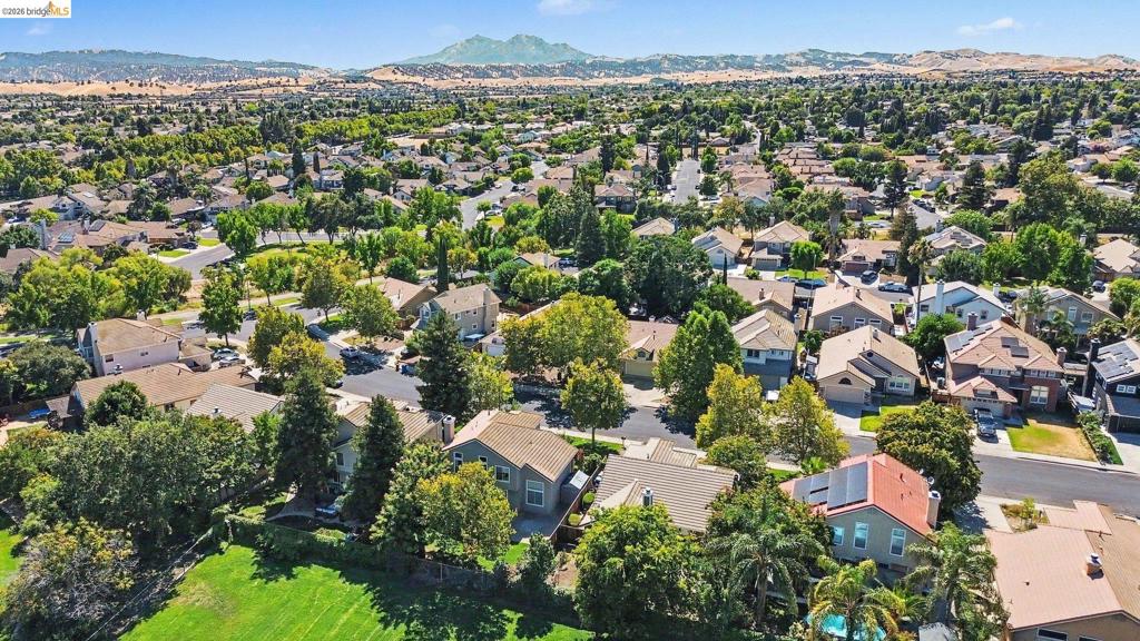 316 Amberleaf Way, Brentwood (CC), CA 94513