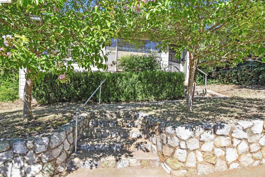 541 S Shepherd St, Sonora, CA 95370