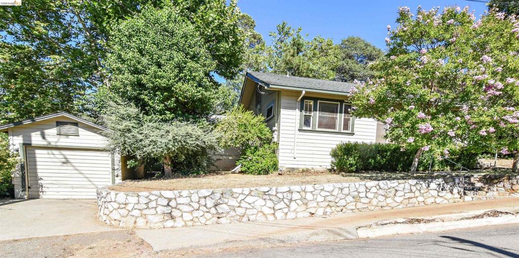 541 S Shepherd St, Sonora, CA 95370
