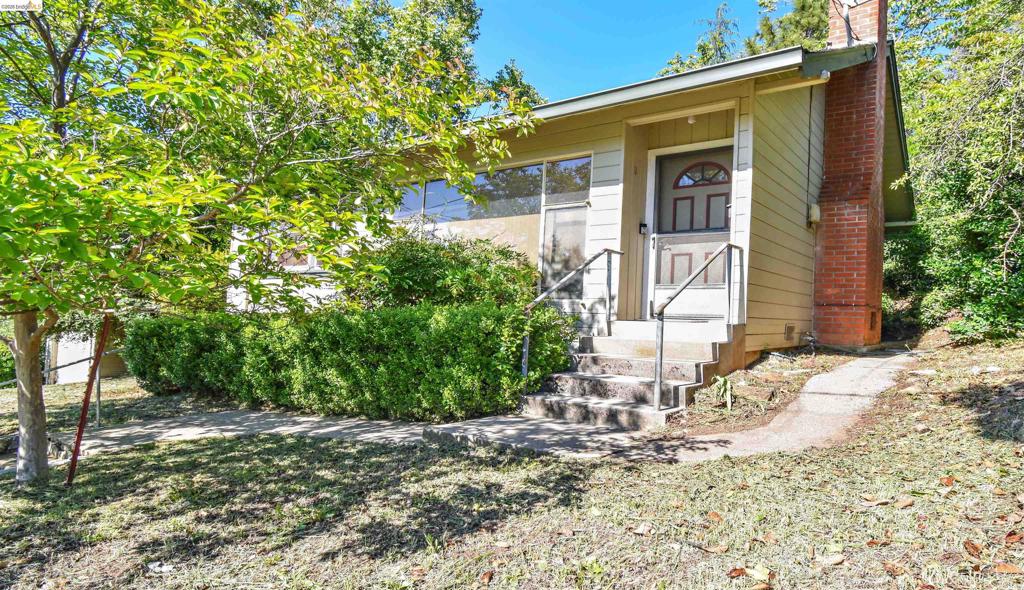 541 S Shepherd St, Sonora, CA 95370