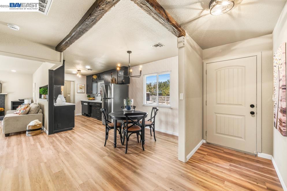 10818 E. Whitmore Avenue, Hughson, CA 95326