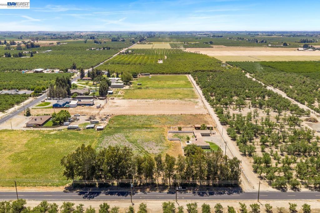 10818 E. Whitmore Avenue, Hughson, CA 95326