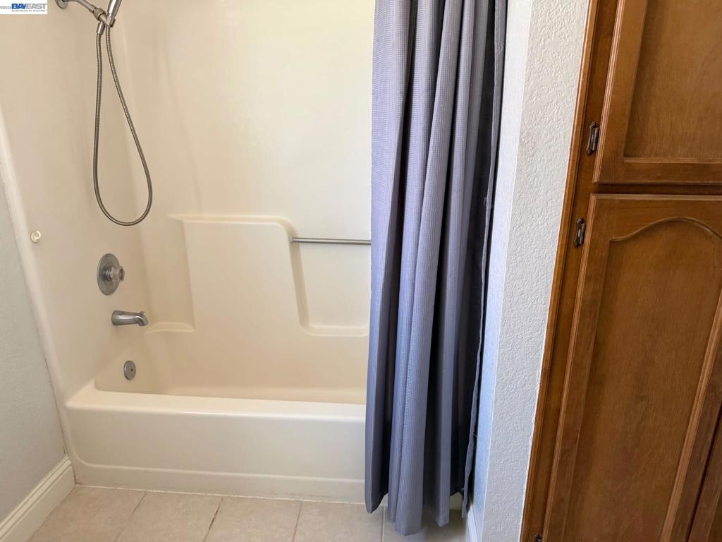 3532 Claremont Ave, Modesto, CA 95356-2049