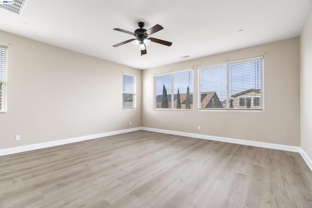 967 Dainty Ave, Brentwood (CC), CA 94513