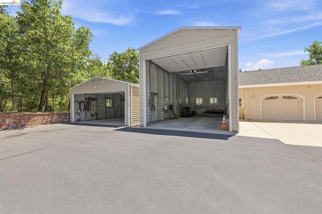 23361 Pinewood Ln, Twain Harte, CA 95383