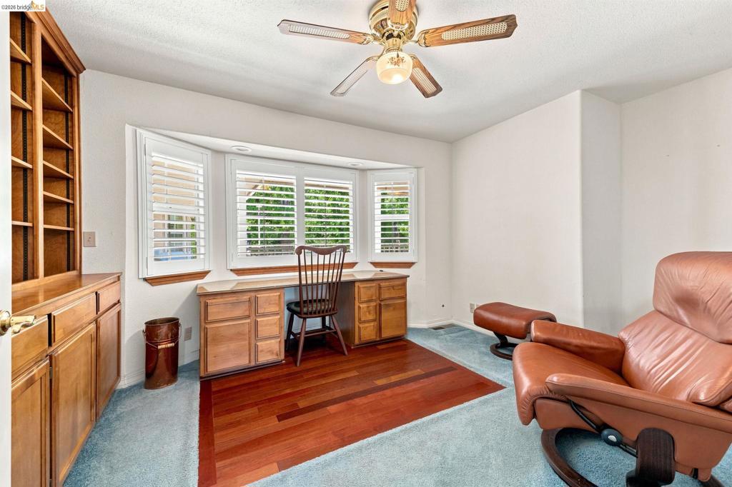 23361 Pinewood Ln, Twain Harte, CA 95383