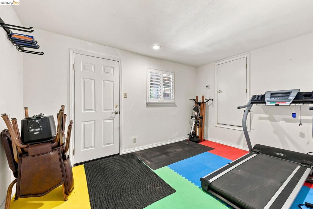 23361 Pinewood Ln, Twain Harte, CA 95383