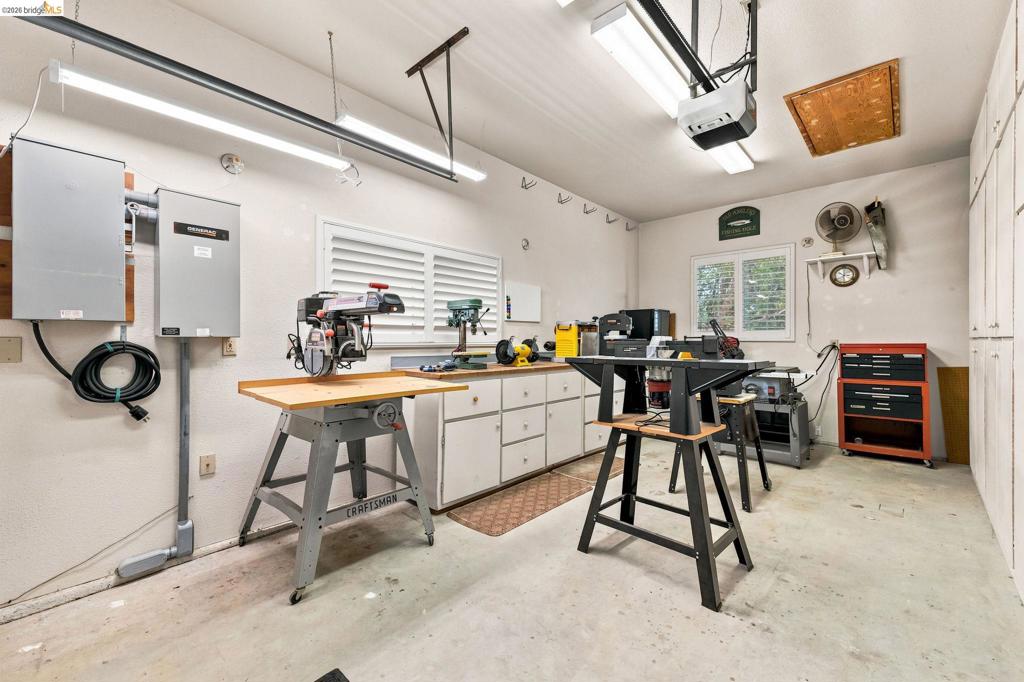 23361 Pinewood Ln, Twain Harte, CA 95383