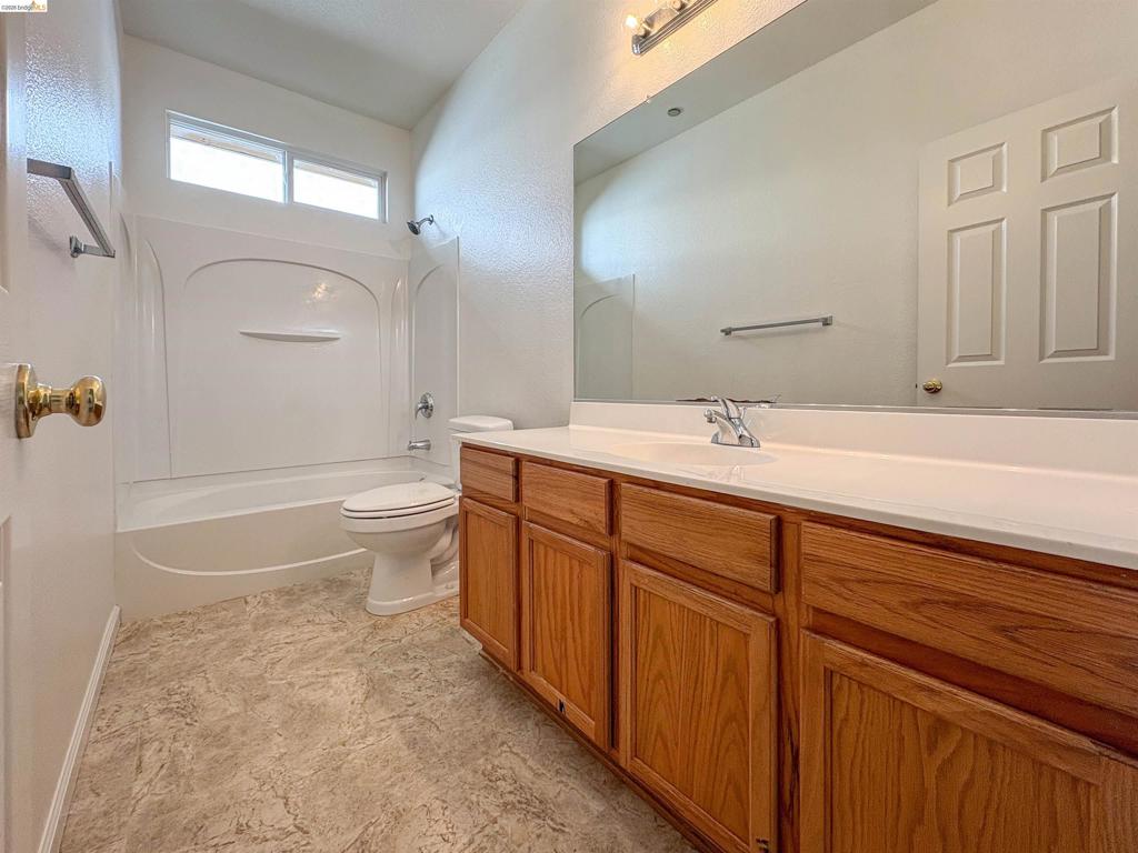 812 Boone Drive, Brentwood (CC), CA 94513