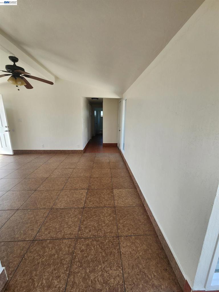 1238 Maryland Ave, Los Banos, CA 93635