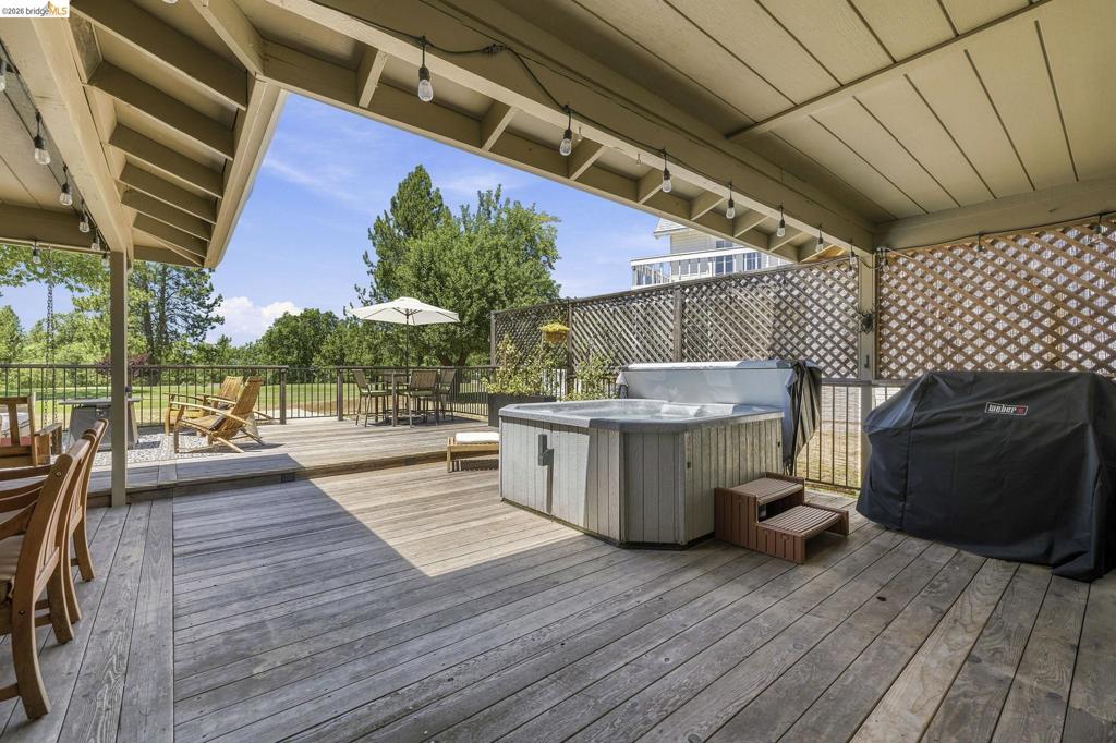 12728 Mount Jefferson St., Groveland, CA 95321