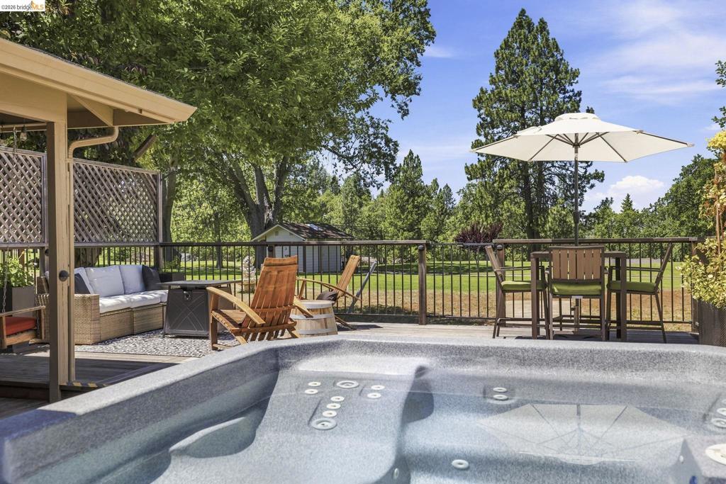 12728 Mount Jefferson St., Groveland, CA 95321