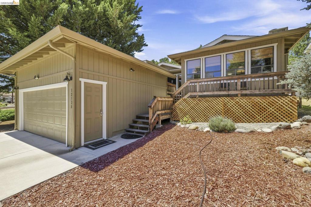 12728 Mount Jefferson St., Groveland, CA 95321