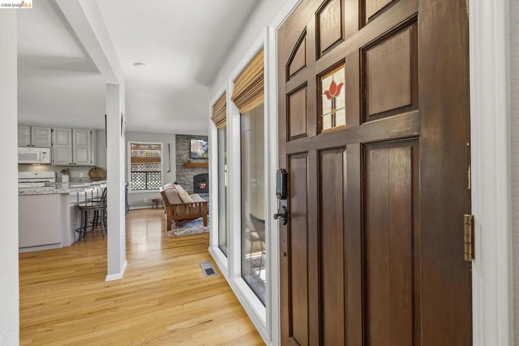 12728 Mount Jefferson St., Groveland, CA 95321