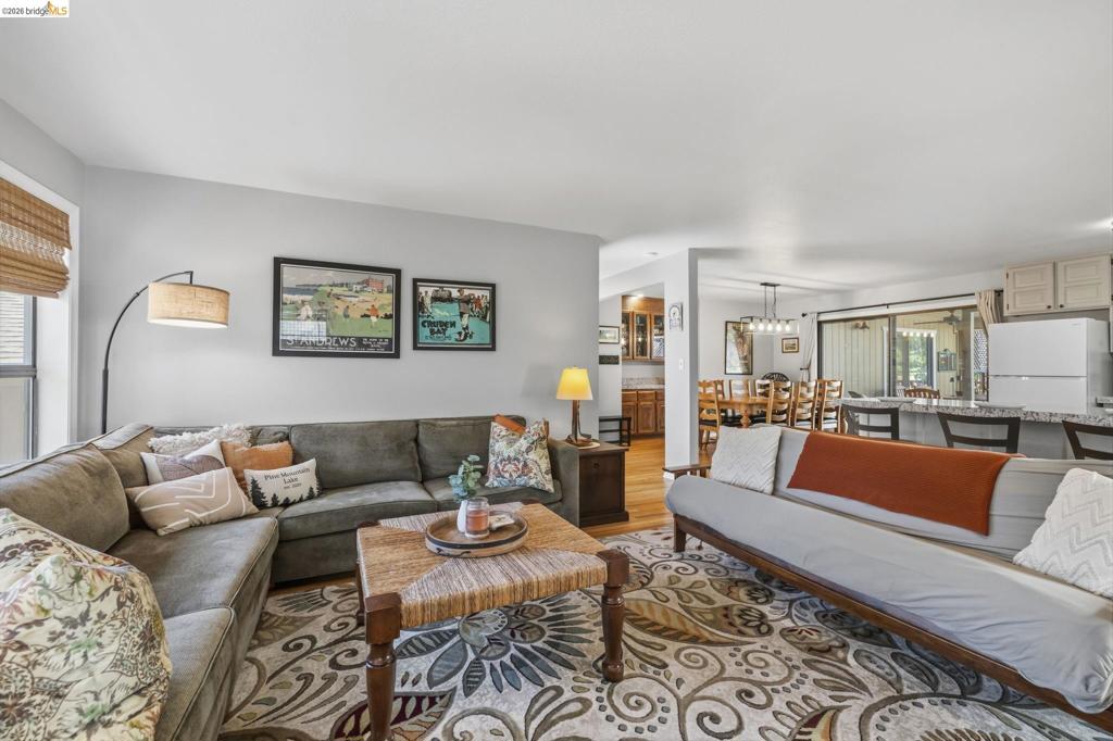 12728 Mount Jefferson St., Groveland, CA 95321