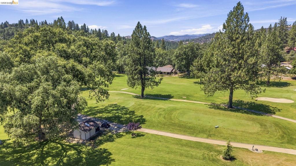 12728 Mount Jefferson St., Groveland, CA 95321