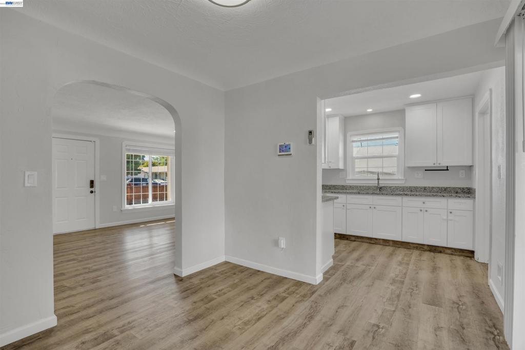 504 Roselawn Ave, Modesto, CA 95351