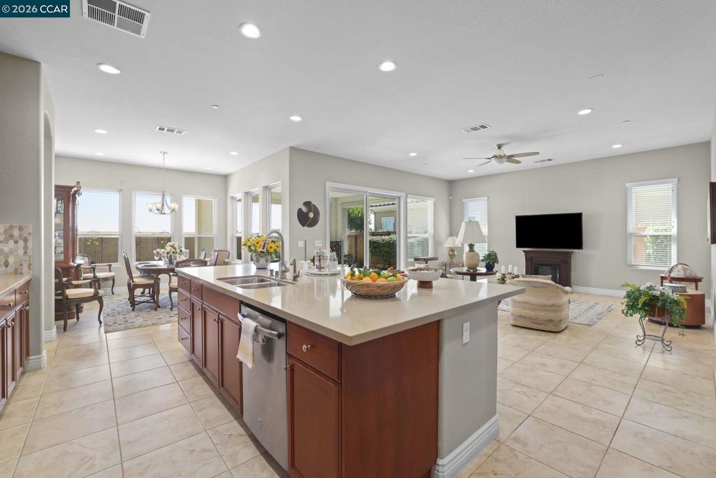 1605 Chianti Ln, Brentwood (CC), CA 94513-5273