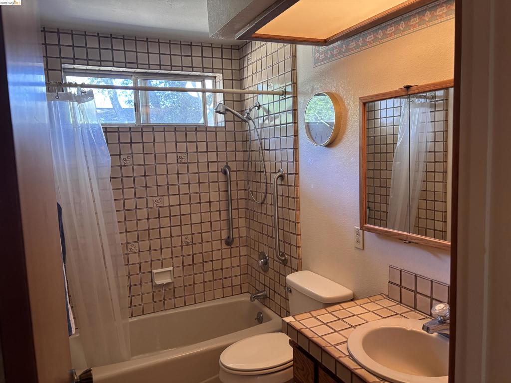 19256 Rockridge Way, Sonora, CA 95370