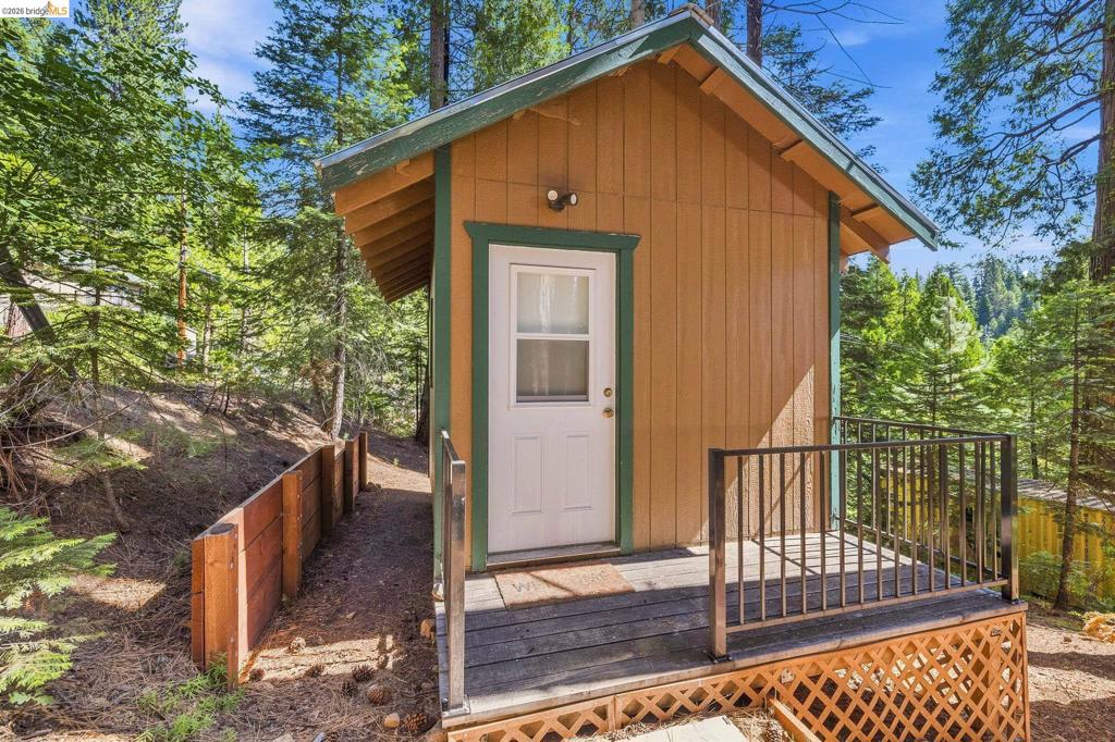 26457 Crystal Rd, Long Barn, CA 95335