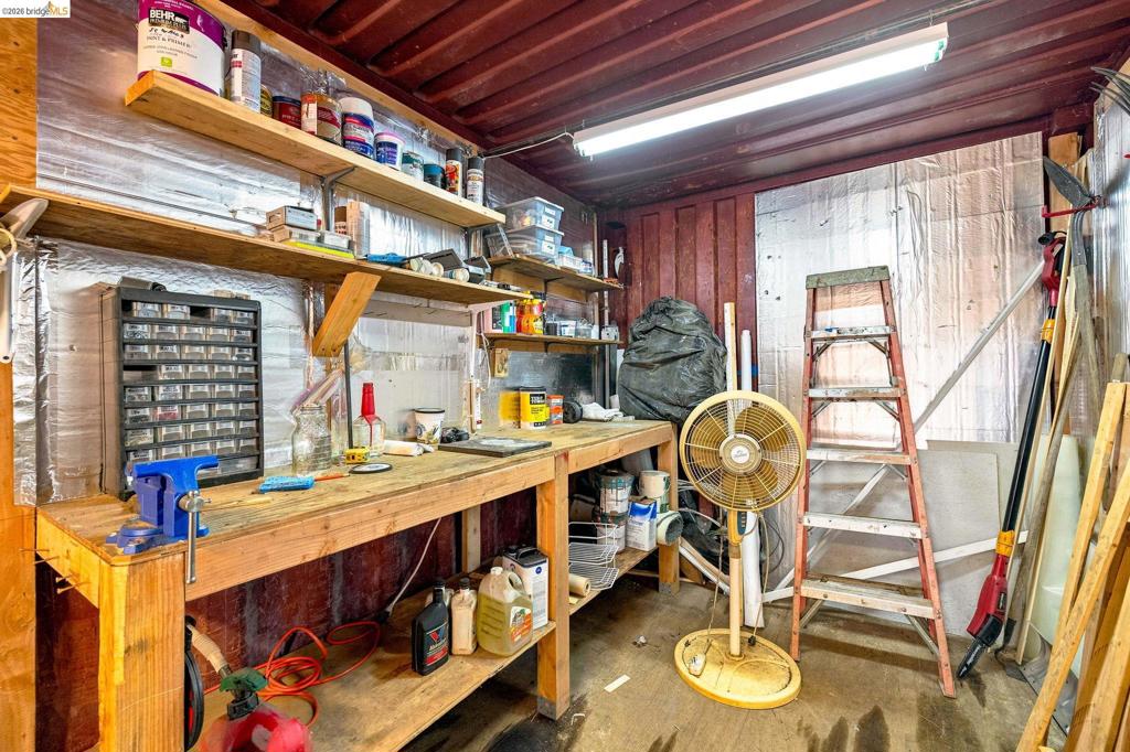 26457 Crystal Rd, Long Barn, CA 95335