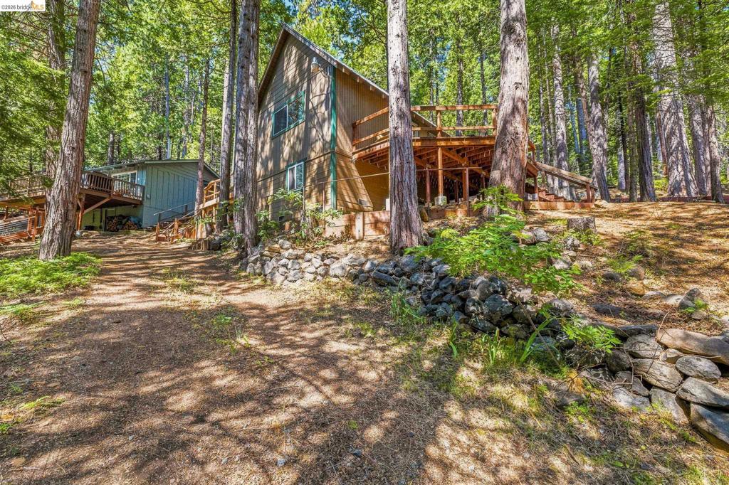 26457 Crystal Rd, Long Barn, CA 95335