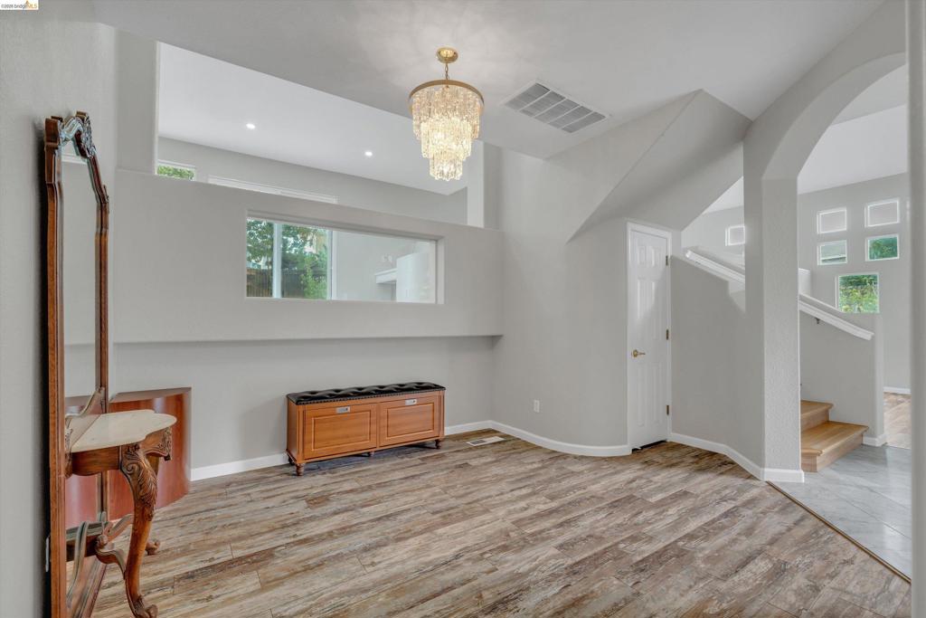 160 Palm Pl, Brentwood (CC), CA 94513