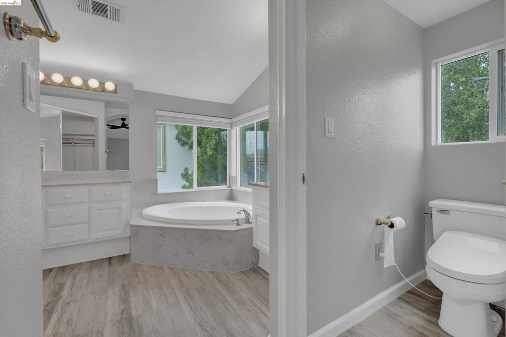 160 Palm Pl, Brentwood (CC), CA 94513
