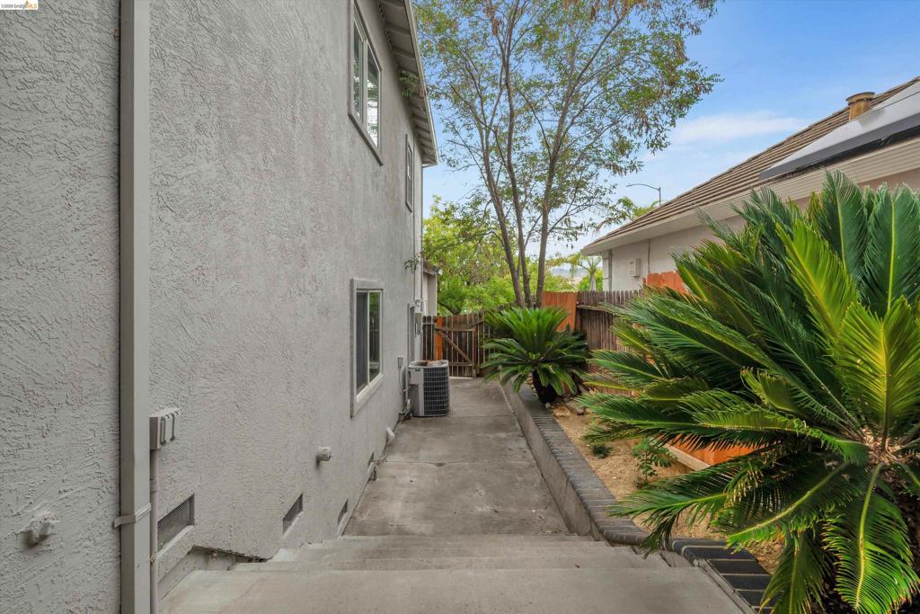 160 Palm Pl, Brentwood (CC), CA 94513