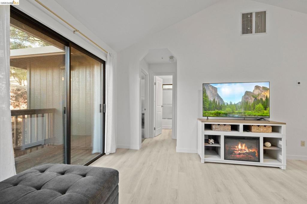 20790 Ferretti Rd, Groveland, CA 95321