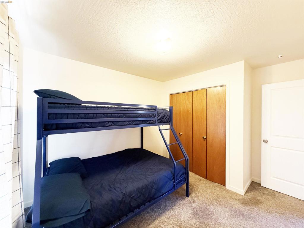 20790 Ferretti Rd, Groveland, CA 95321