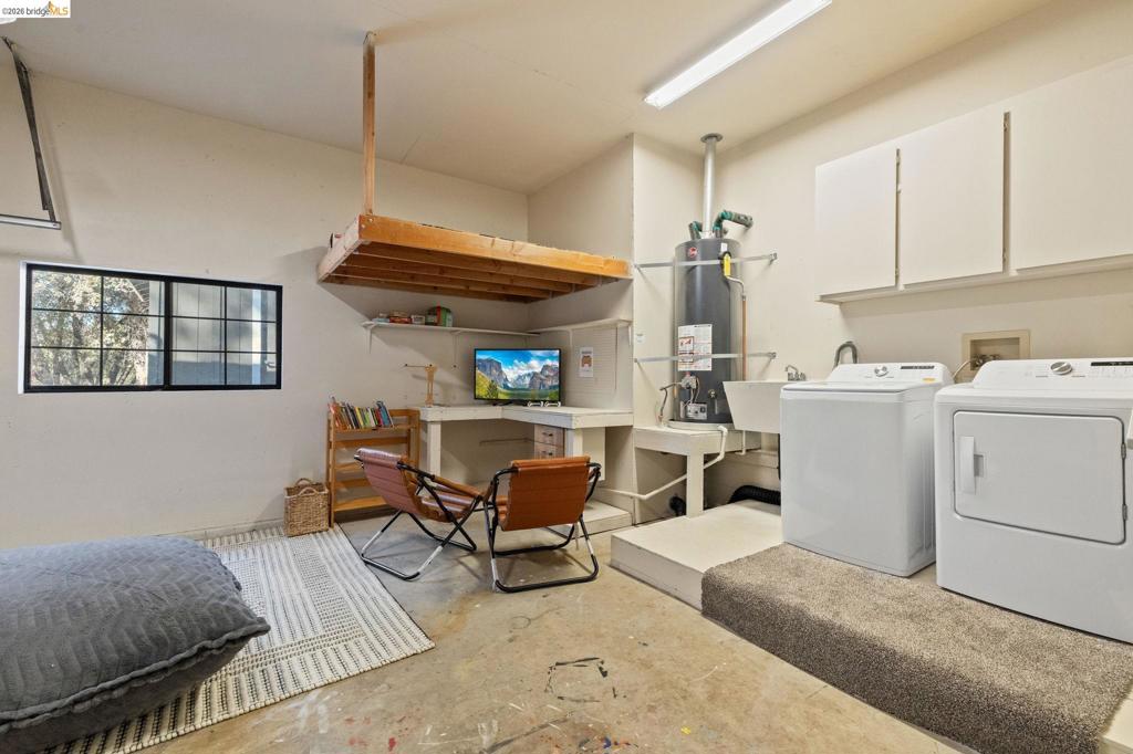 20790 Ferretti Rd, Groveland, CA 95321