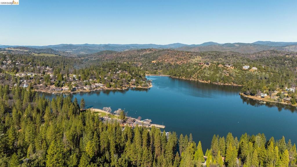 20790 Ferretti Rd, Groveland, CA 95321