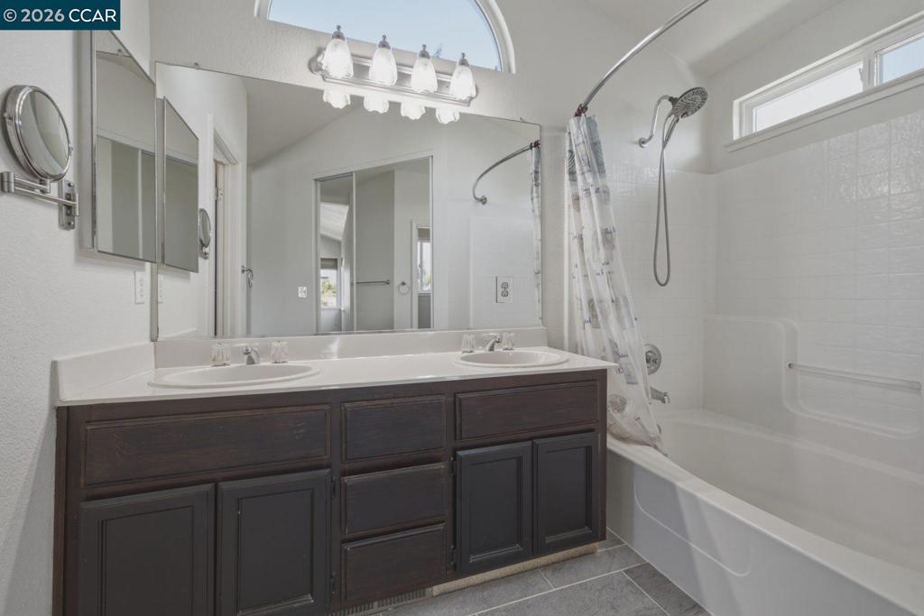1029 Twinbridge Ct, Brentwood (CC), CA 94513