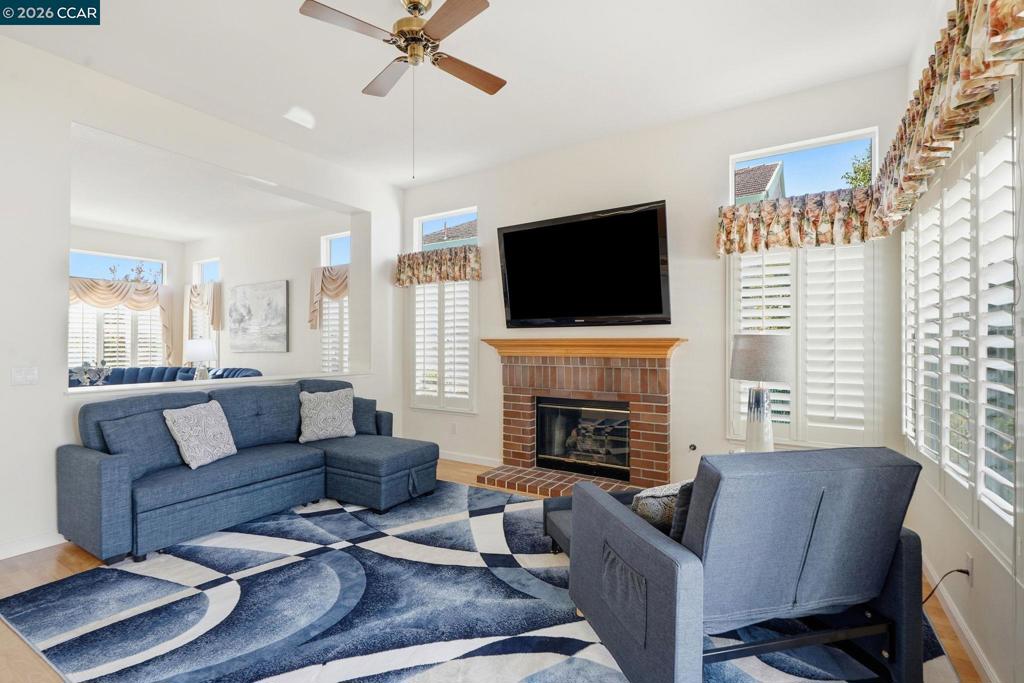 250 Winesap Dr, Brentwood (CC), CA 94513