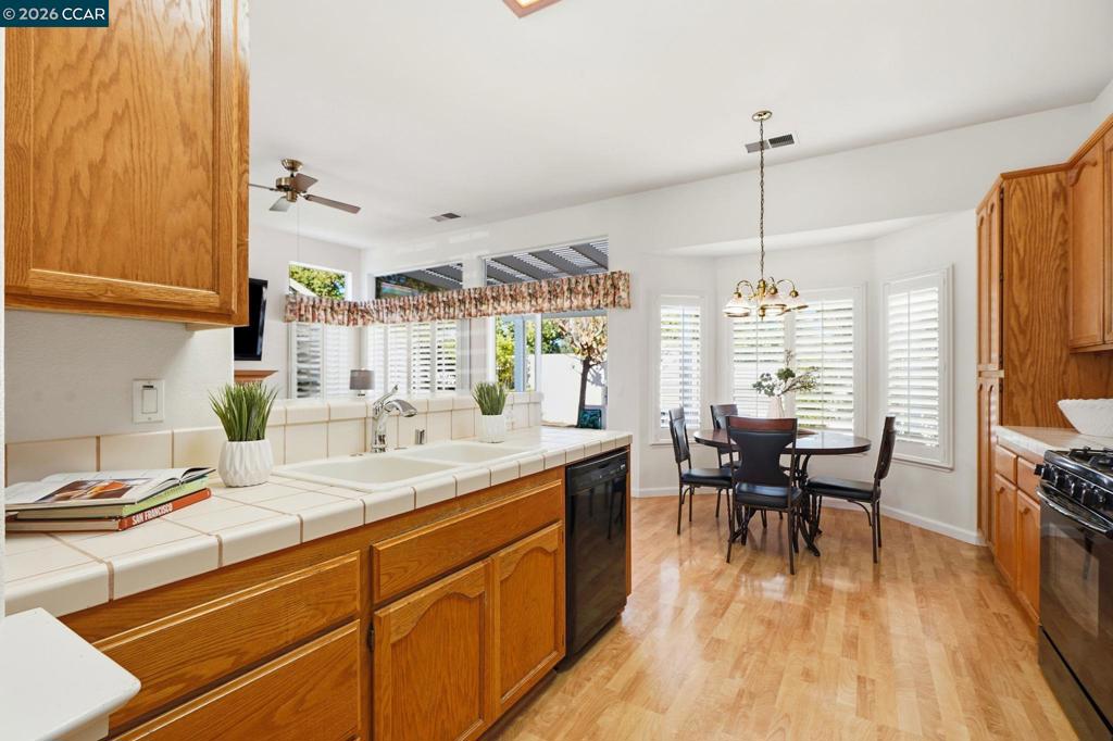250 Winesap Dr, Brentwood (CC), CA 94513