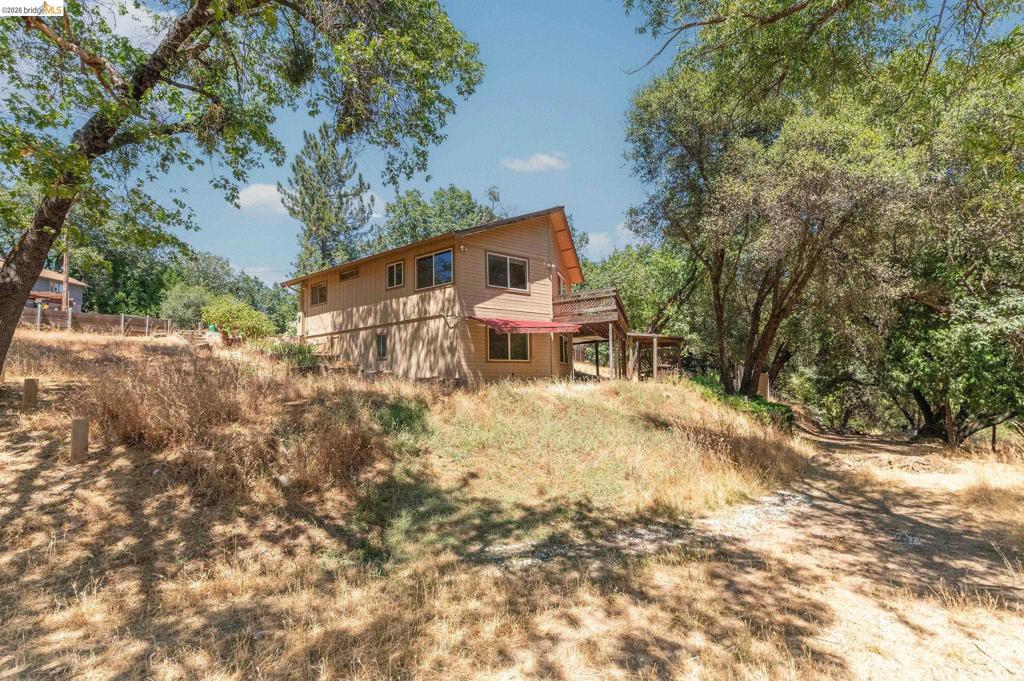 21473 Eel River Dr, Sonora, CA 95370