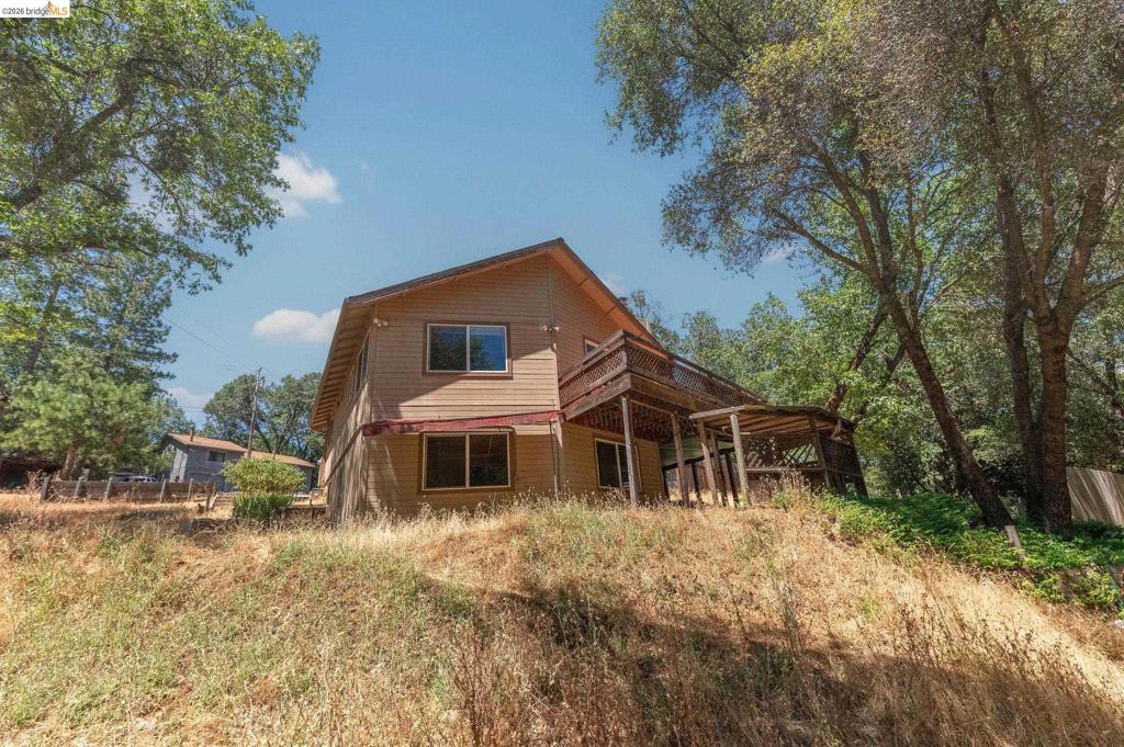21473 Eel River Dr, Sonora, CA 95370