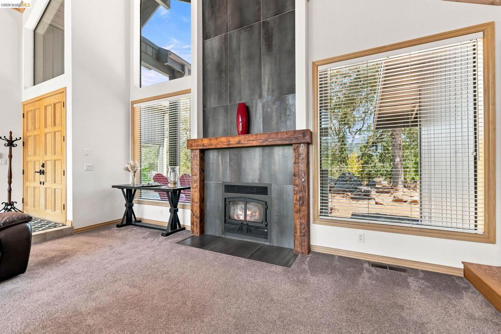 14469 Phillip Ln, Sonora, CA 95370