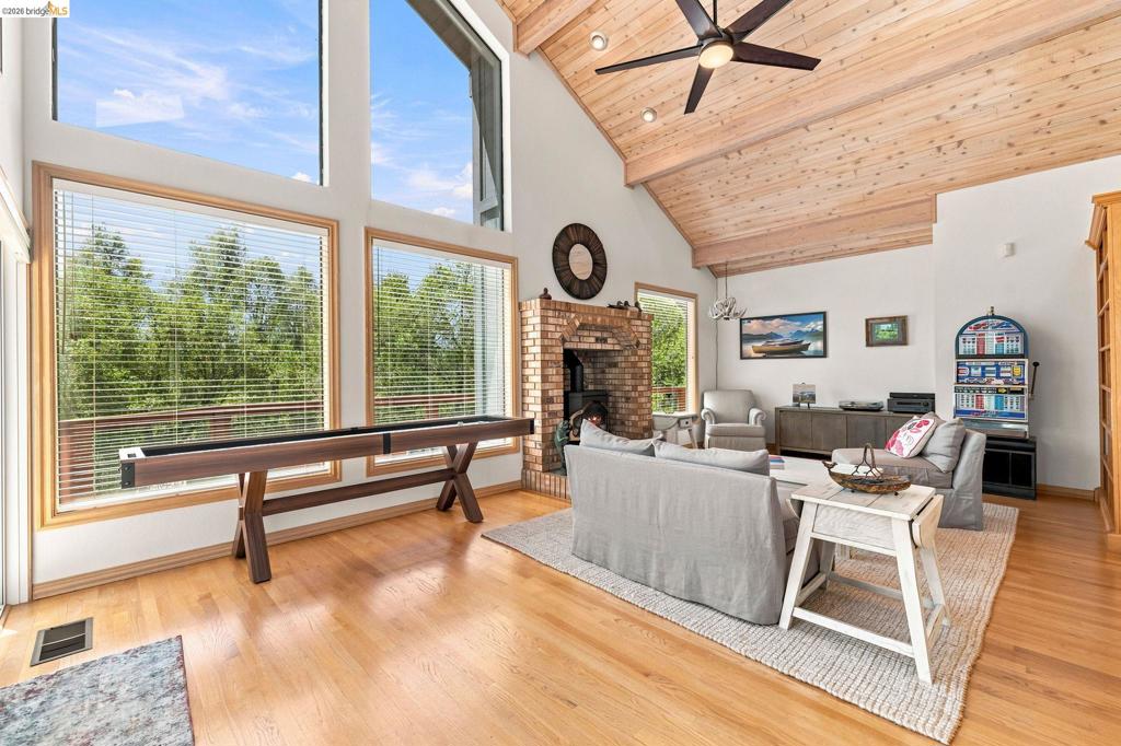 14469 Phillip Ln, Sonora, CA 95370