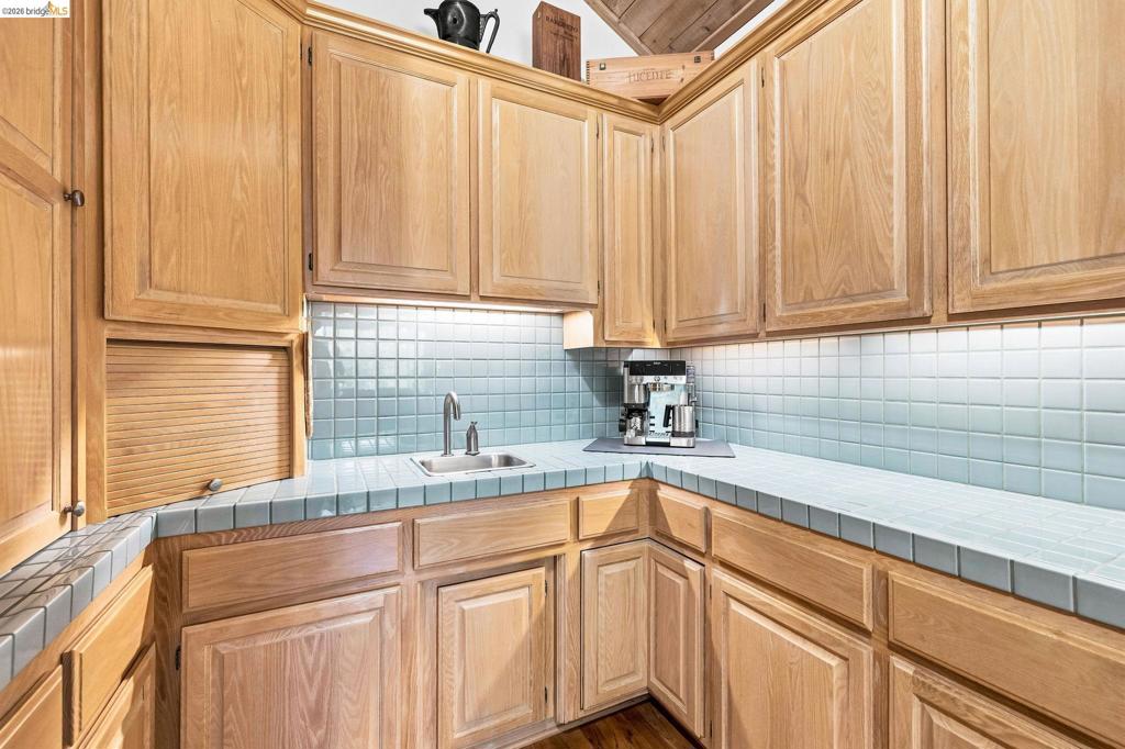 14469 Phillip Ln, Sonora, CA 95370