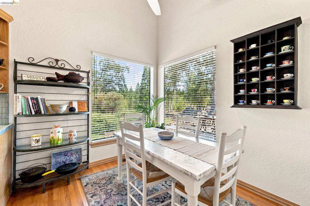14469 Phillip Ln, Sonora, CA 95370