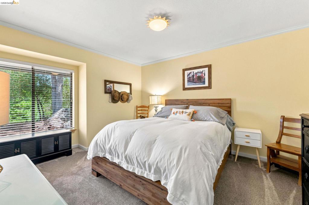 14469 Phillip Ln, Sonora, CA 95370