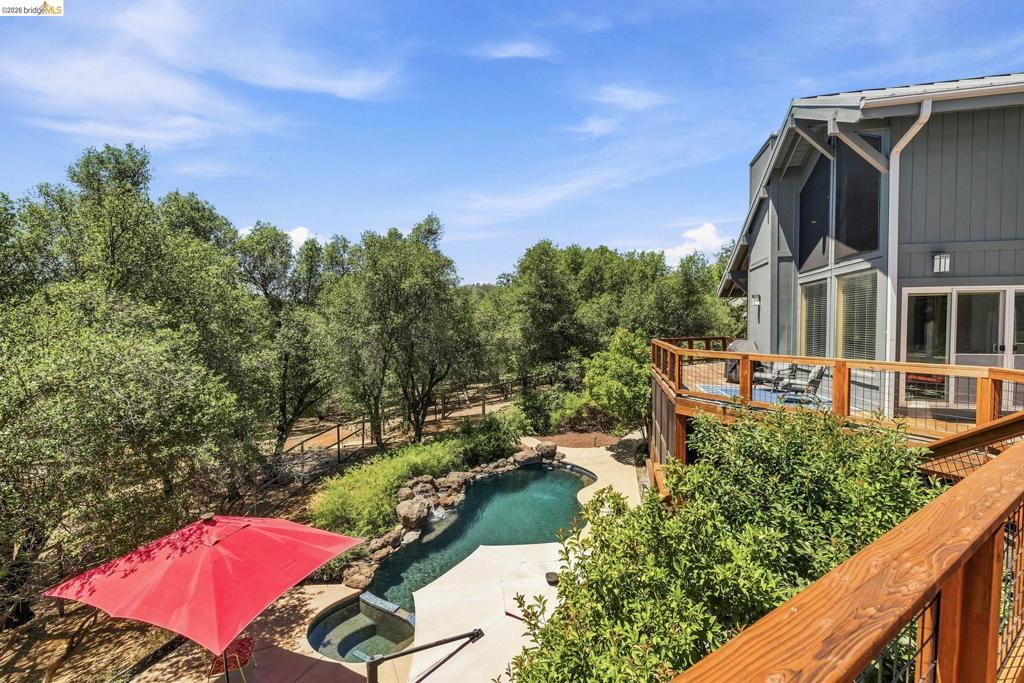 14469 Phillip Ln, Sonora, CA 95370