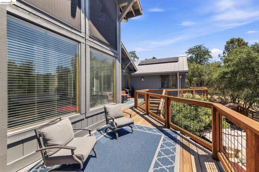 14469 Phillip Ln, Sonora, CA 95370